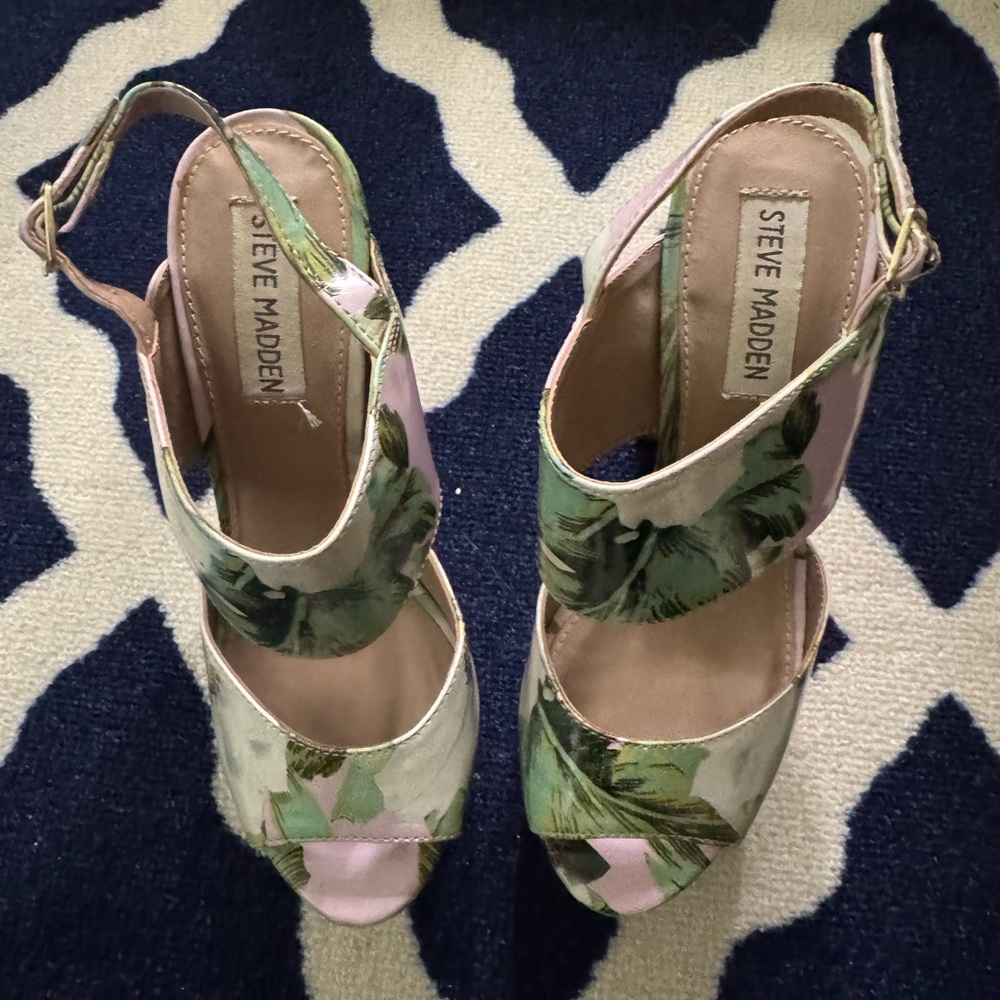 Steve Madden Women's Floral Heels - Green and Pink